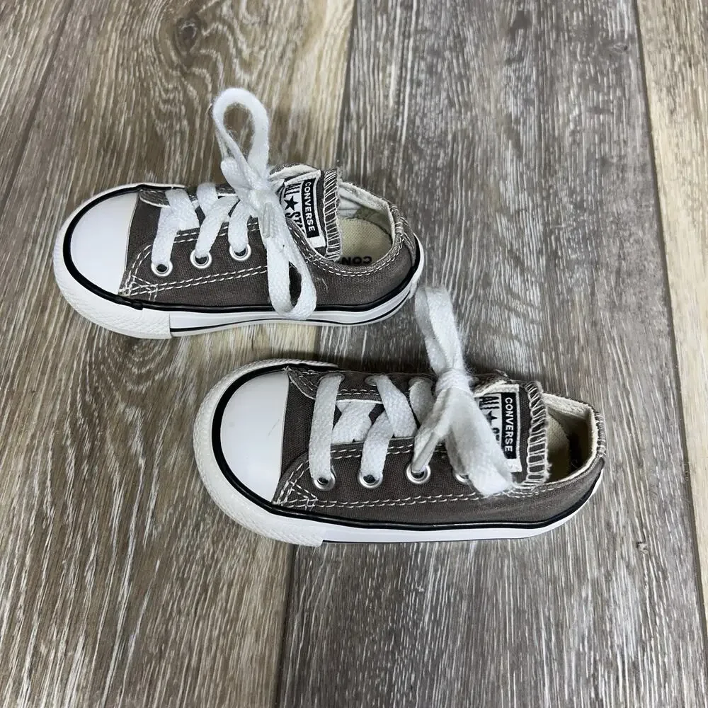 Converse Infant Youth US Size 5 Chuck Taylor Charcoal Gray Sneaker Shoes 7J794
